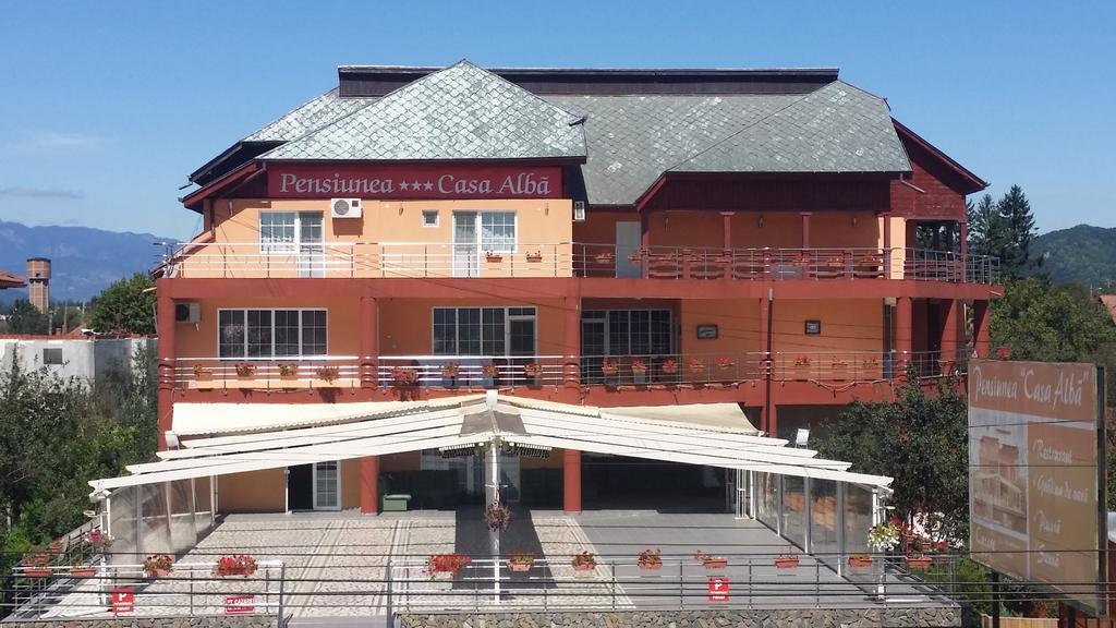 Casa Alba Hotel Râmnicu Vâlcea Exterior foto